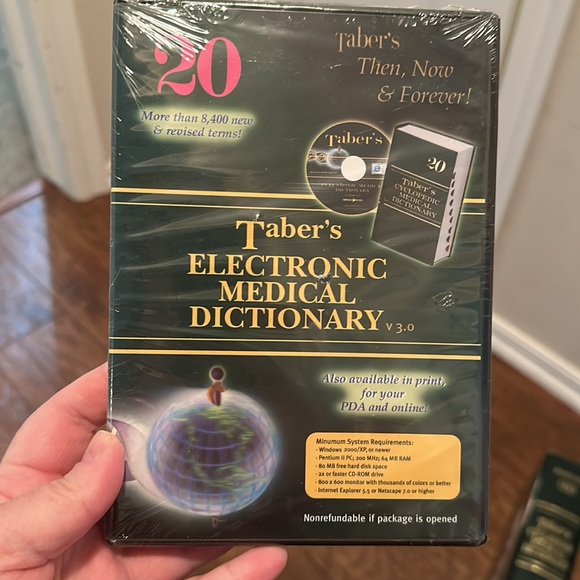 Tablet’s Cyclopedic Medical Dictionary Volume 20 and Electronic Medical CD - Picture 2 of 13